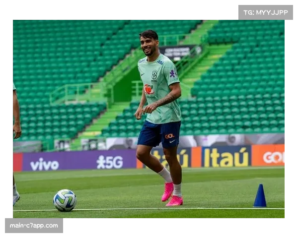 塞内加尔前场压迫成效显著 马内核心作用不可或缺